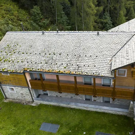 Apartment Gli Scoiattoli-2 By Interhome Madesimo